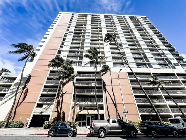 Building Photo - 444 Nahua St
