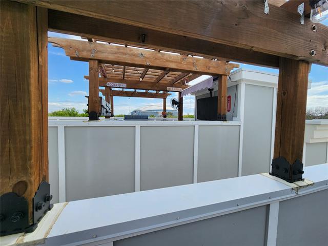 Building Photo - 1209 Beaconsfield Lane