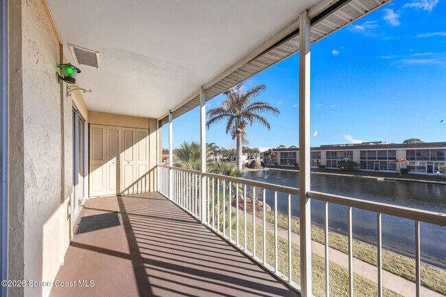 Building Photo - 2135 N Courtenay Pkwy