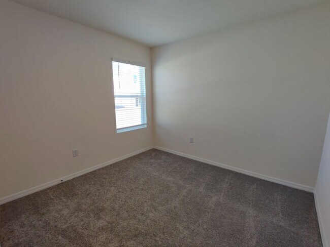 Building Photo - 33997 Jasper Stone Dr