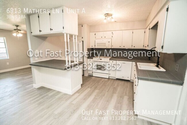 Building Photo - 6913 Mathers Ln