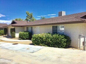 Building Photo - Goleta-6309