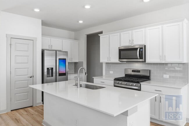 Building Photo - 8129 Linnie Ln