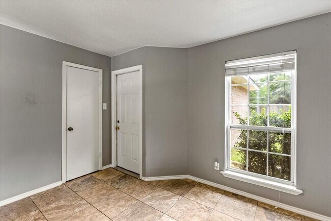 Building Photo - 19438 Cypress Flower Dr