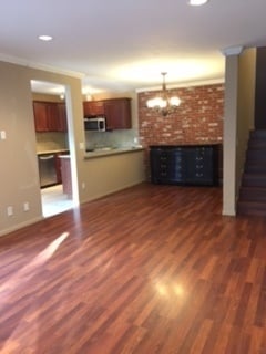 Building Photo - Beautiful 4 Bedroom 2 1/2 Bathroom Northridge Two-Story Condo, Ready for Move-In!