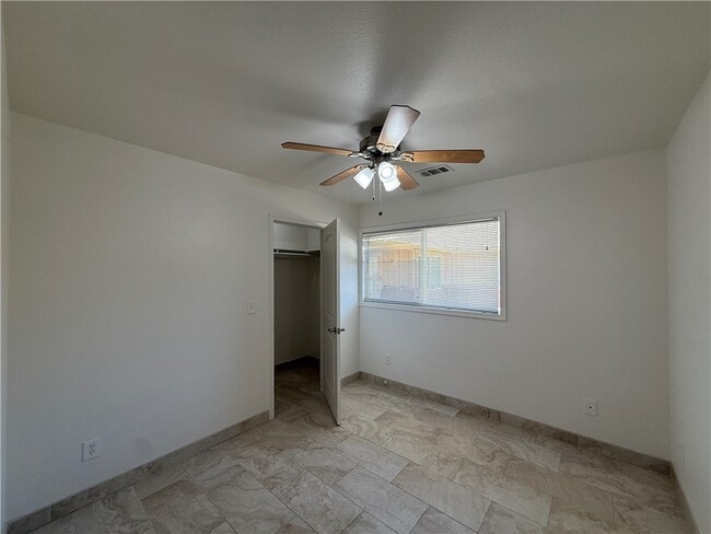 Building Photo - 3849 N Roosevelt St