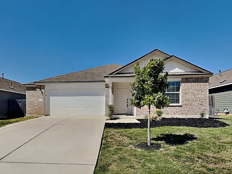 Building Photo - 10500 Steinbeck Dr