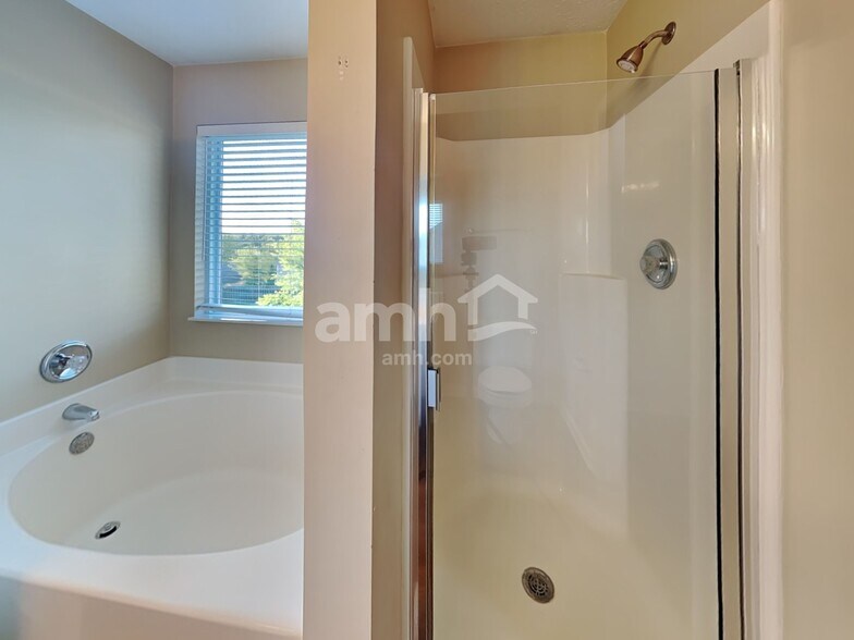 Building Photo - 2869 Paddle Wheel Dr
