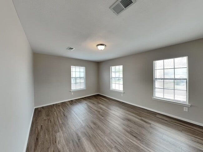 Building Photo - 19907 Gatling Ct