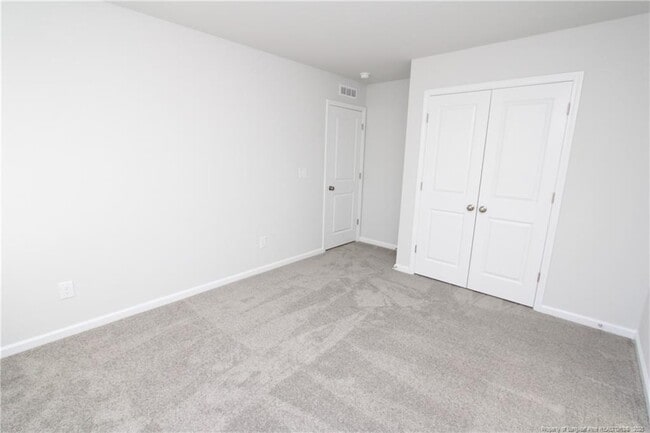 Building Photo - 510 Light Oak Wy