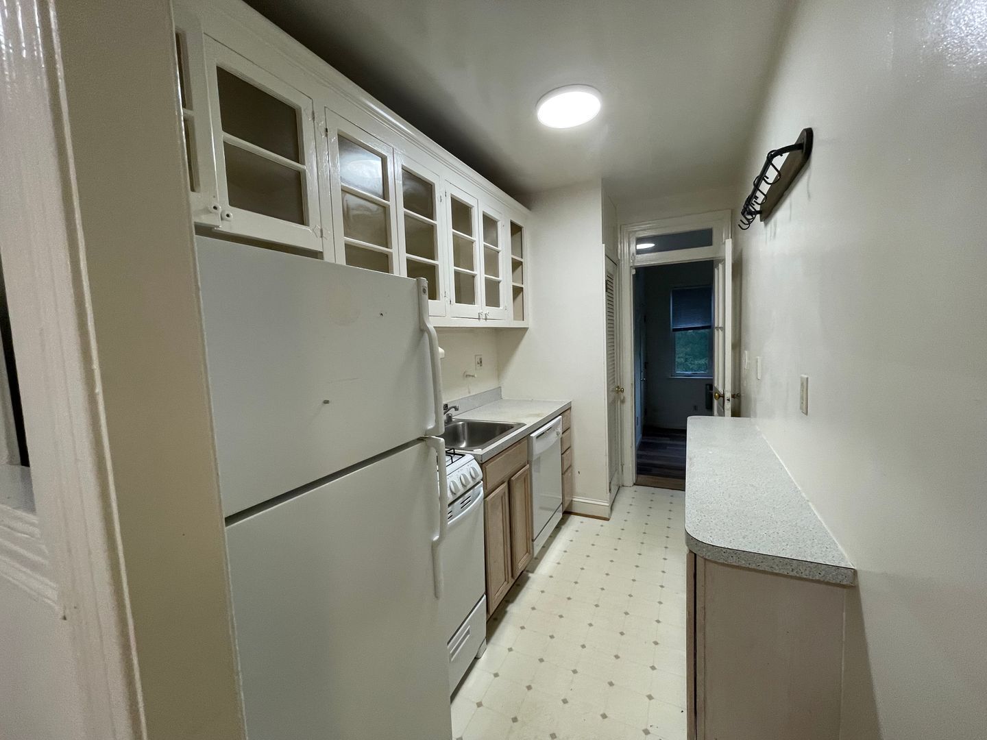 Building Photo - 4025 Davis Pl NW