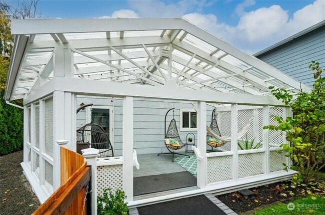 Building Photo - 9023 4th Ave NW