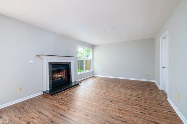 Building Photo - 4016 Starwood Arch