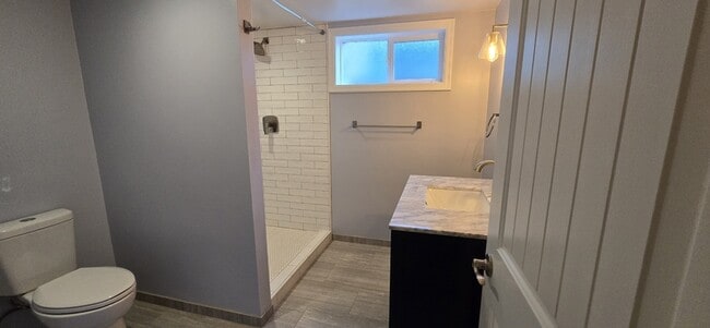 Building Photo - 10407 64th Ave S