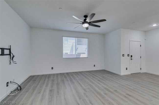 Building Photo - 1540 Maya Xing Ave