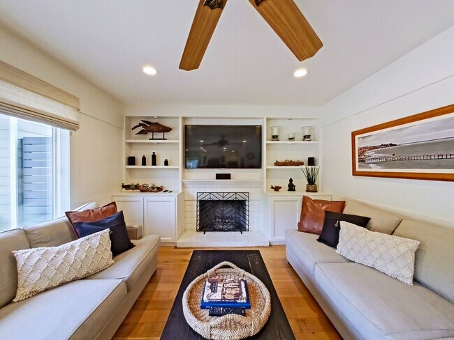 Building Photo - 33702 Calle Conejo