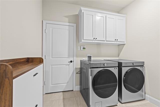 Building Photo - 14892 Hometown Dr