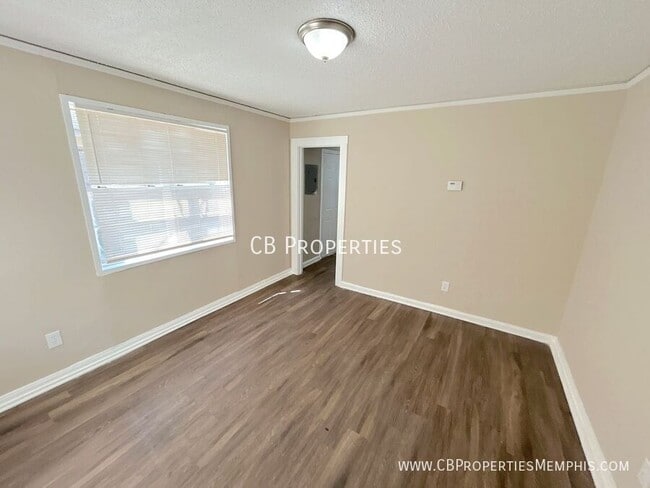 Building Photo - 2314 Norman Ave