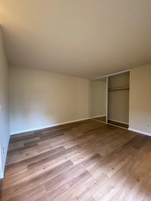 main bedroom - 1501 Woodlake Dr