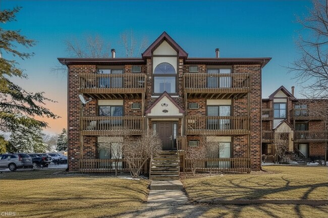 Building Photo - 431 Berkshire Dr