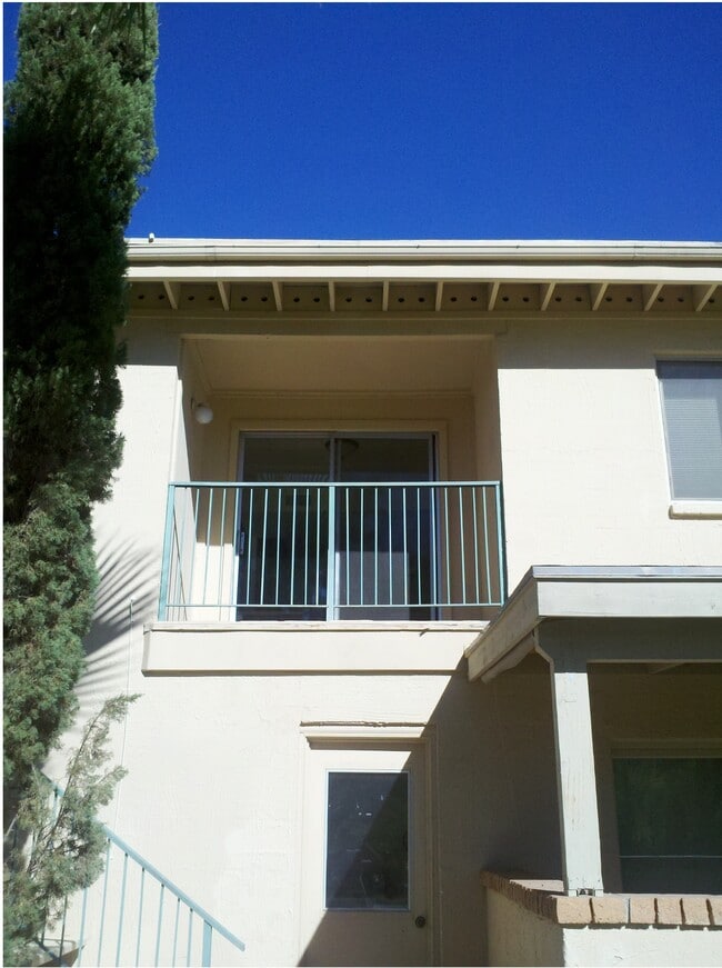 Building Photo - 14417 N Teakwood Ln