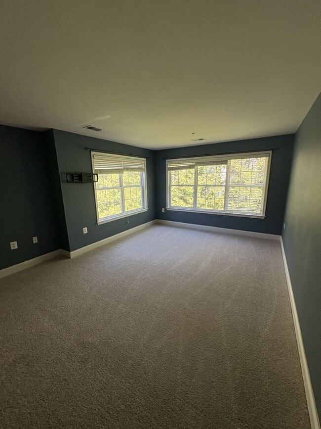 Building Photo - Gorgeous End of Group Owings Mils 3bd/2.5ba w/ A/C, W/D, and Modern Amenities! Available now!