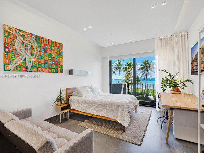 Building Photo - 201 Crandon Blvd