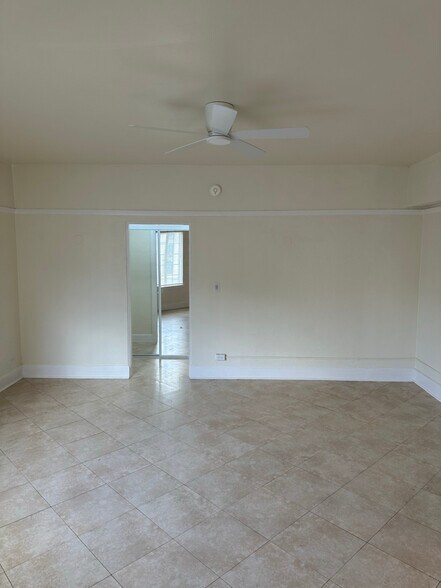 Building Photo - 1922 Highland Ave