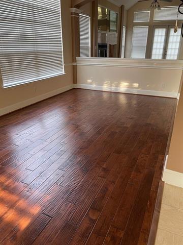 Building Photo - 17804 River Chase Dr