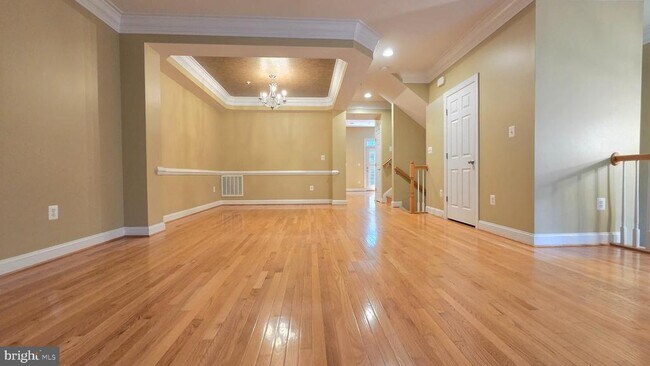 Building Photo - 3547 Goddard Way