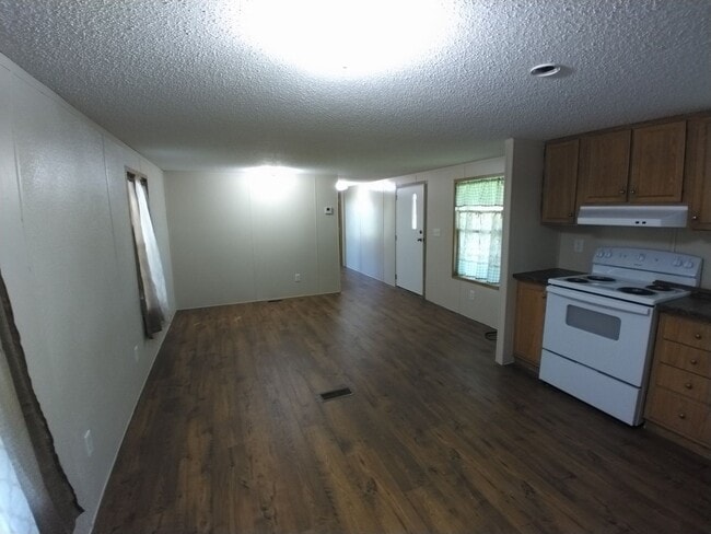 Building Photo - 1290 Claude Kelly Rd