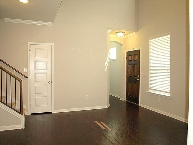 Building Photo - 213 Parable Cove