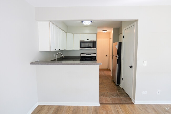 Building Photo - 1417 Queensgreen Cir