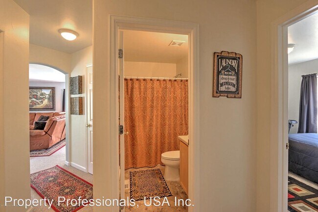 Building Photo - 2 br, 2 bath House - 621 Lariat Loop