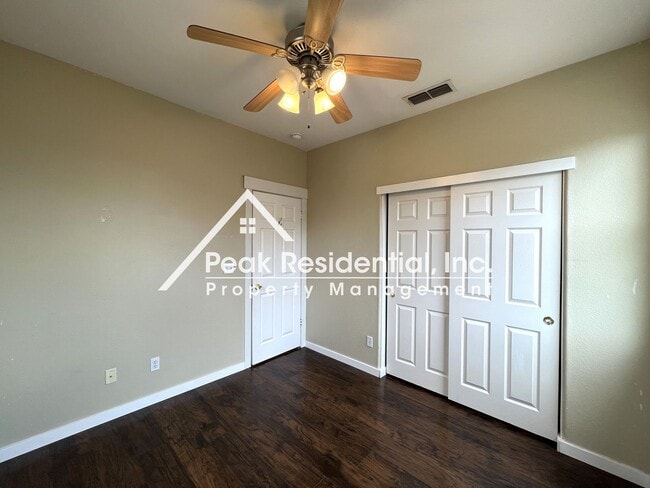 Building Photo - 5772 Amnest Way