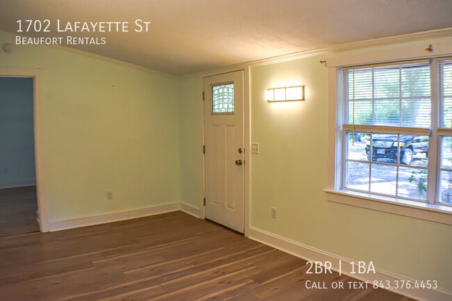 Building Photo - 1702 Lafayette St