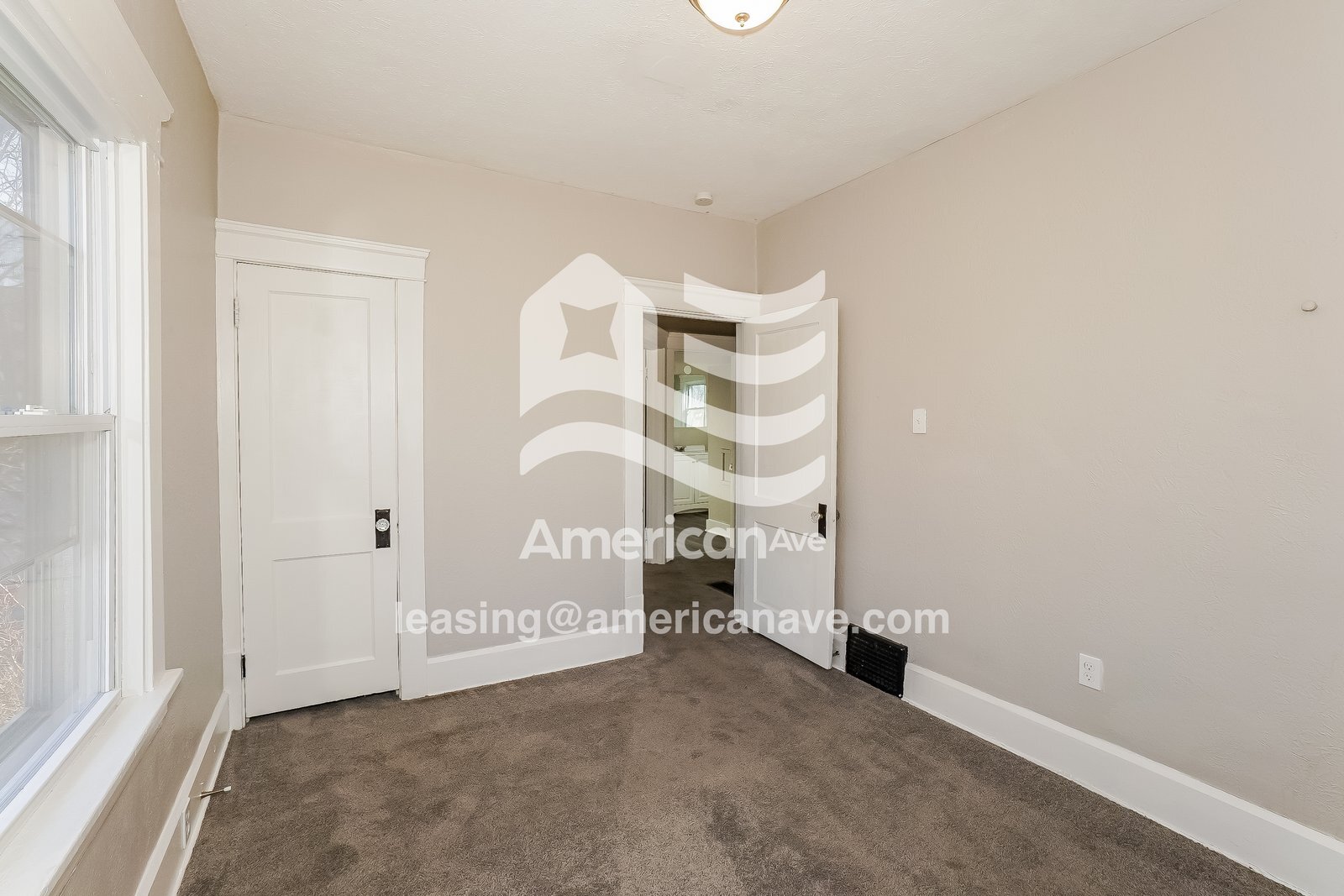 Building Photo - 1069 Herberich Ave