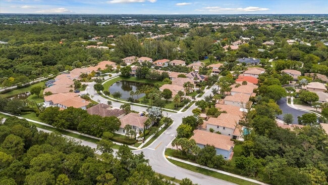 Building Photo - 7140 Pinecreek Way
