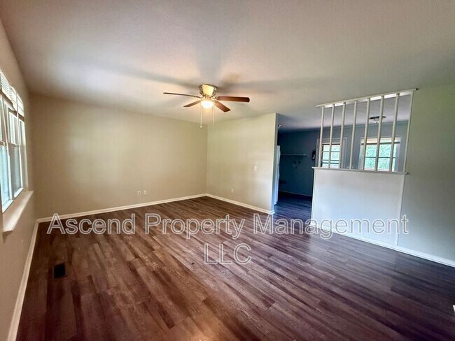 Building Photo - 5080 Shoals Ln
