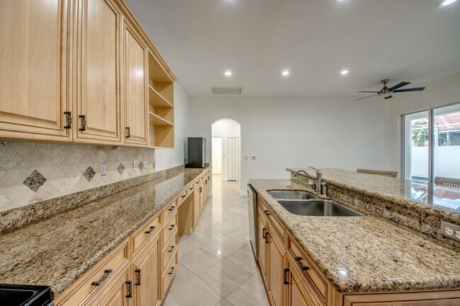 Building Photo - 14021 Bently Cir