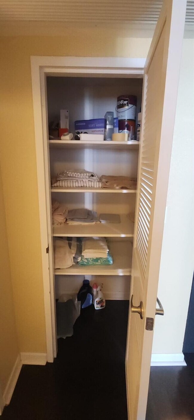 Building Photo - 2501 S Ocean Dr