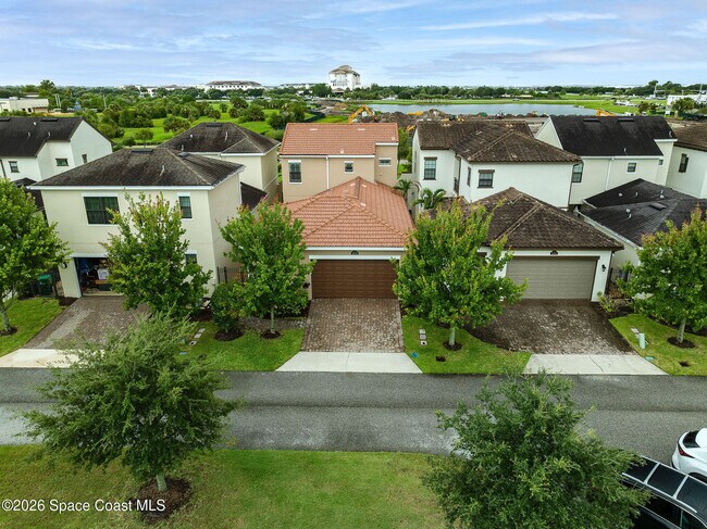 Building Photo - 8870 Napolo Dr