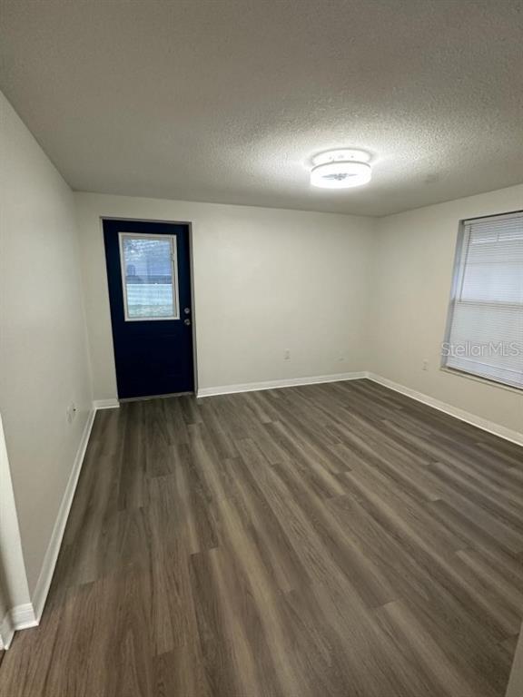 Building Photo - 38146 Archer Ave