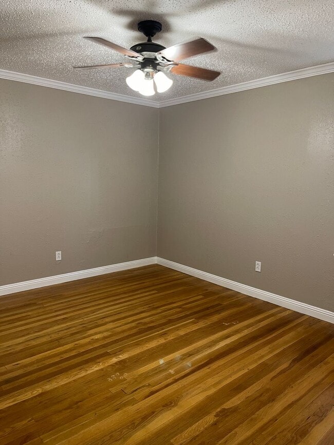 Building Photo - 4010 44th St