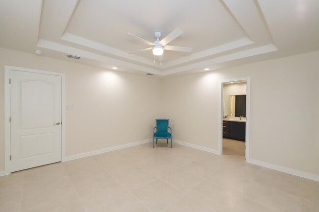 Building Photo - 306 Cinnamon Teal Loop