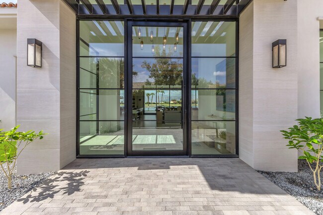 Building Photo - 83125 N Shore Dr