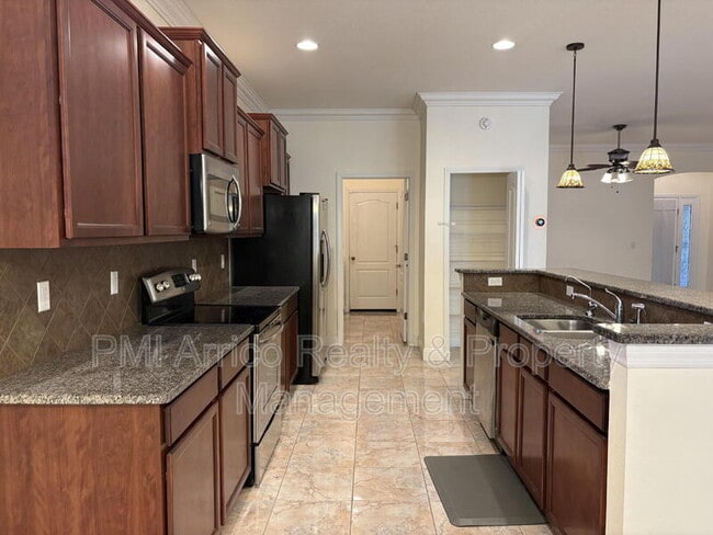 Building Photo - 8611 Olive Moss Ct