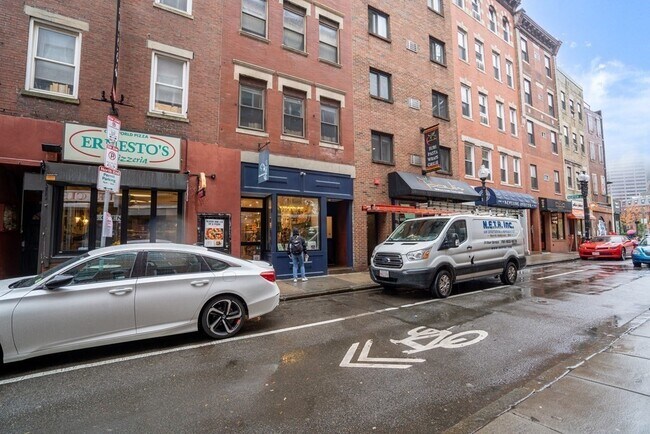 Building Photo - 64-66-66 Salem St