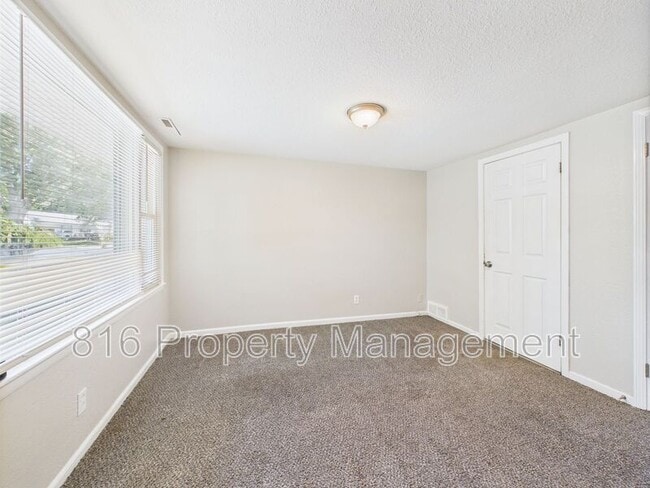 Building Photo - 4321 N Lister Ave