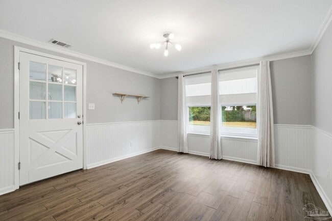 Building Photo - 3750 Martin St